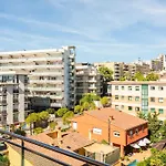 Rene Go2llolet Appartement